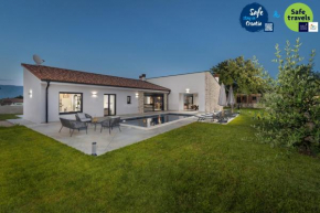Villa Nia